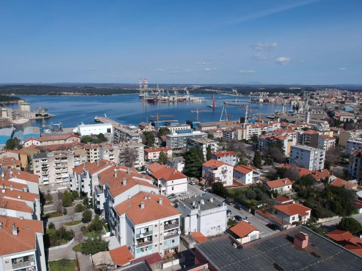 Apartment Lungomare Póla Szoba fotó